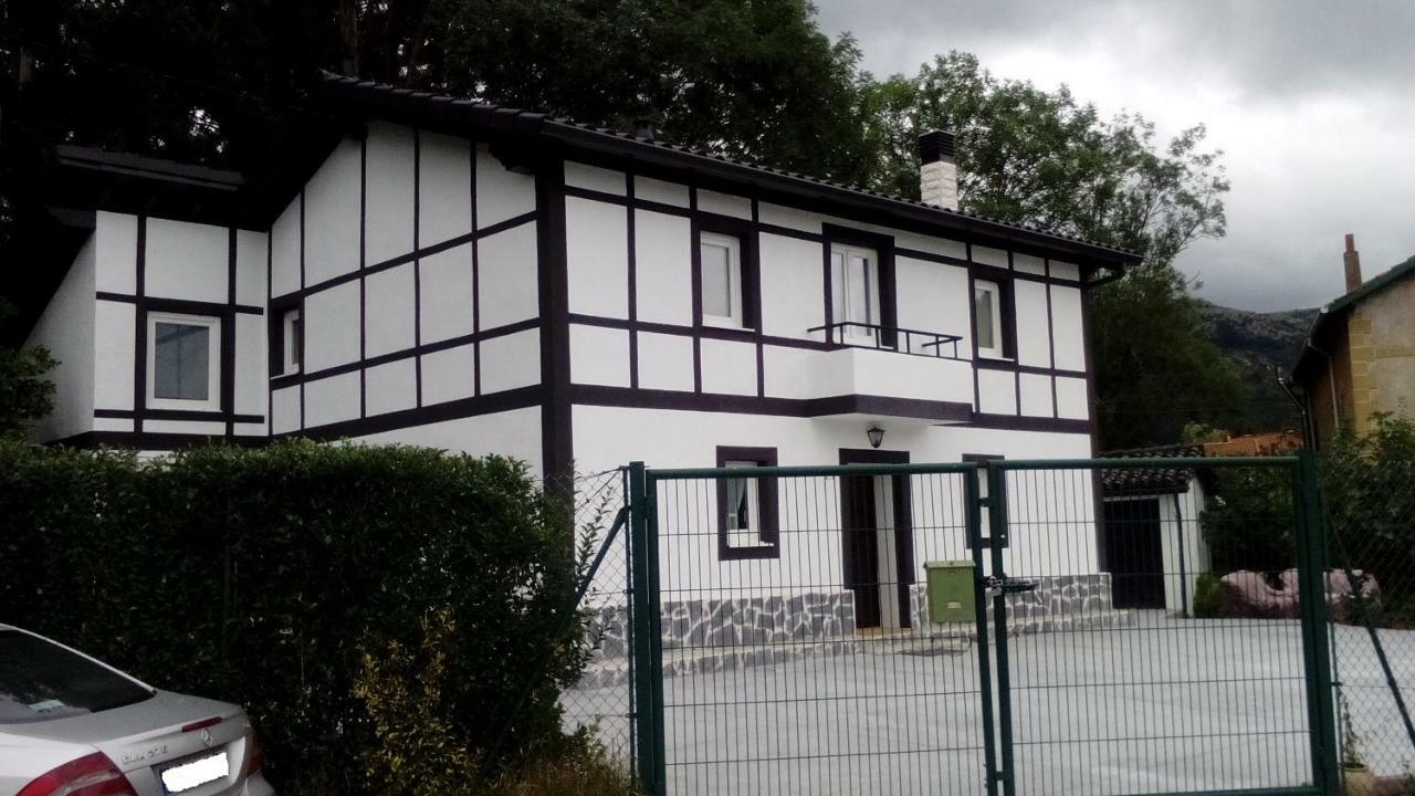 Lavin Etxea Villa San Esteban de Galdames Екстериор снимка